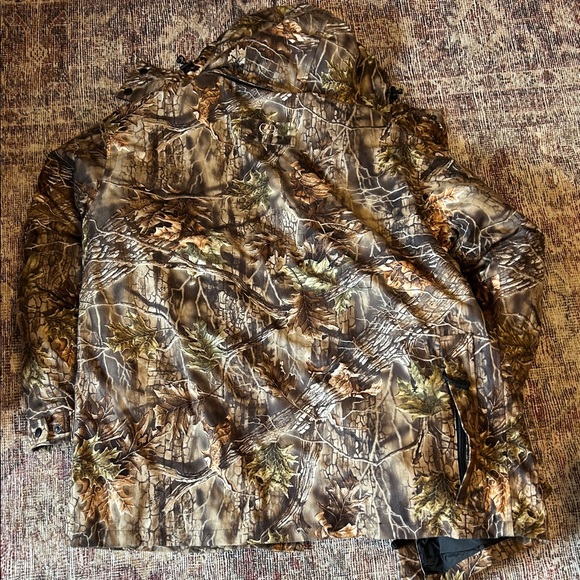 Camo Performance Jacket - Picture 11 of 13